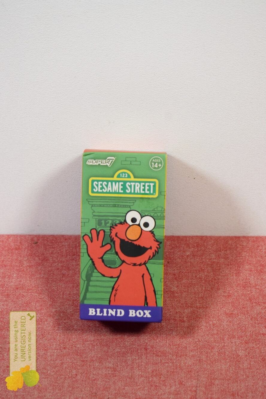 ReAction Super 7 Sesame Street Surprise Box Figure
